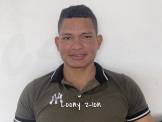 loony_zion Commando Sexy