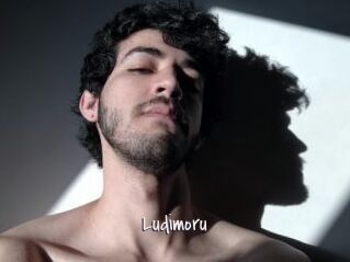 ludimoru Commando Sexy