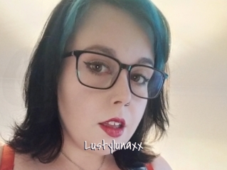 Lustylunaxx