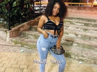 Maddie_Taylor