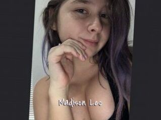 Madison_Leo Commando Sexy