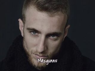 Maxgunn5 Commando Sexy