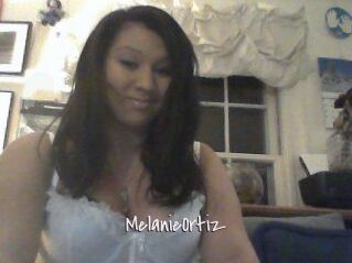 MelanieOrtiz Commando Sexy