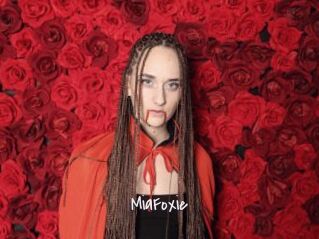 MiaFoxie
