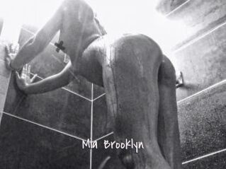 Mia_Brooklyn