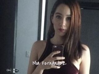 Mia_Fernandez