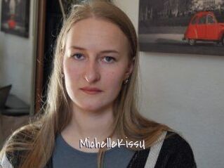 MichelleKissU