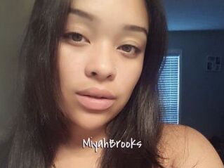 Miyah_Brooks