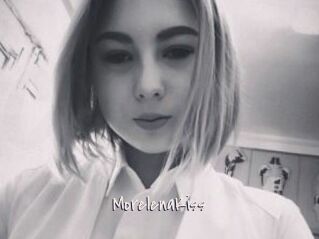 MorelenaKiss