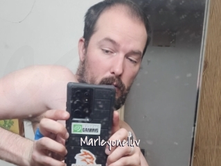 Marleyoneluv