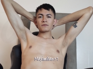 maximilian37 Commando Sexy