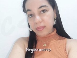 Meganroos055x