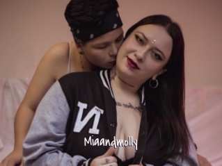 miaandmolly Commando Sexy