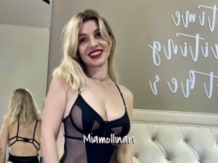 miamollinari Commando Sexy