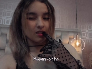 Miasuzette