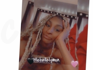 michellelymon Commando Sexy