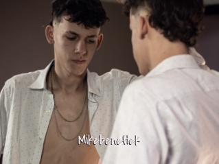 mikebeneflek Commando Sexy