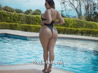 NicoleteKeany Commando Sexy