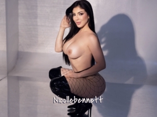 nicollebennett Commando Sexy