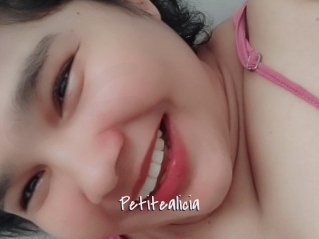 Petitealicia
