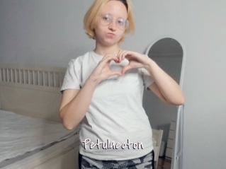 Petulaecton