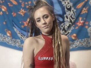 Quinnxx Commando Sexy