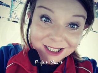 Rylee_Moore