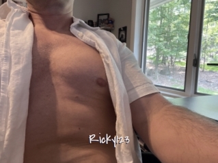 ricky123 Commando Sexy