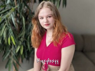 Roxyfoxyy