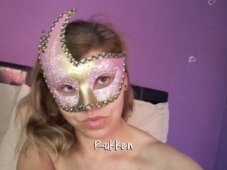 rukken Commando Sexy