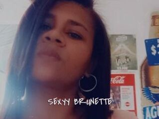 SEXYY_BRUNETTE