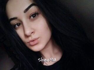 ShineMia