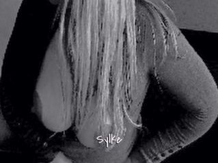 Sylke Commando Sexy