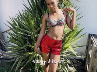 saggytitties188 Commando Sexy