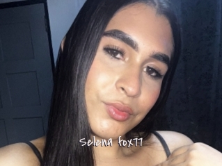 Selena_fox77
