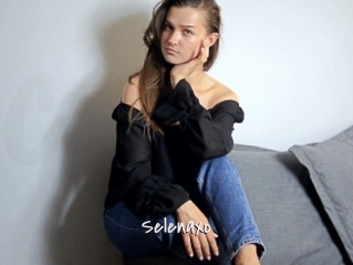 Selenaxo
