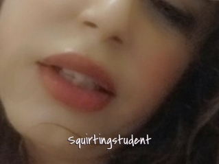Squirtingstudent