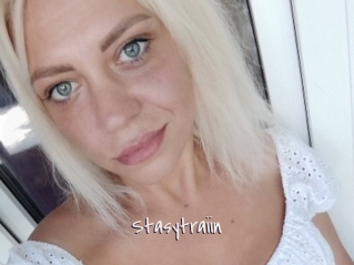 stasytraiin Commando Sexy