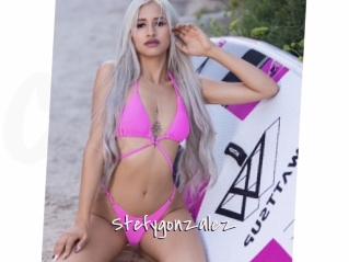stefygonzalez Commando Sexy