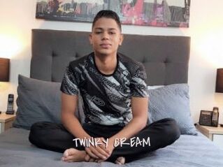 TWINKY_CREAM Commando Sexy