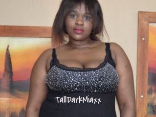 TallDarkMiaxx Commando Sexy