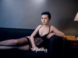 taylorlillyy Commando Sexy