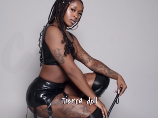Tierra_doll