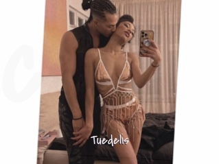 tuedelis Commando Sexy