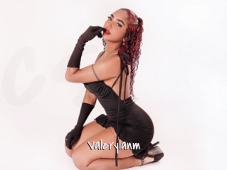 valerylanm Commando Sexy