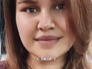 X_Emilia_x