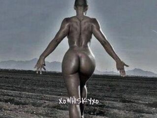 XoWHISKYxo
