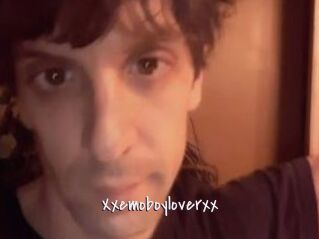 Xxemoboyloverxx