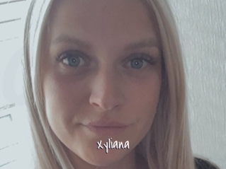 xyliana Commando Sexy