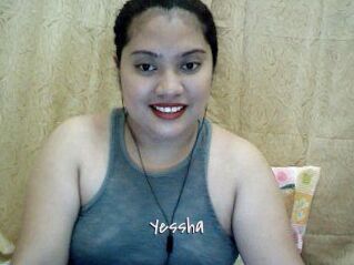 Yessha Commando Sexy